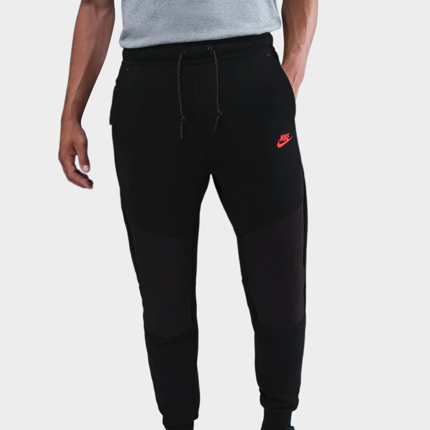 Nike Sportswear Tech Fleece Joggers Black / Smoke Grey - Bright Crimson