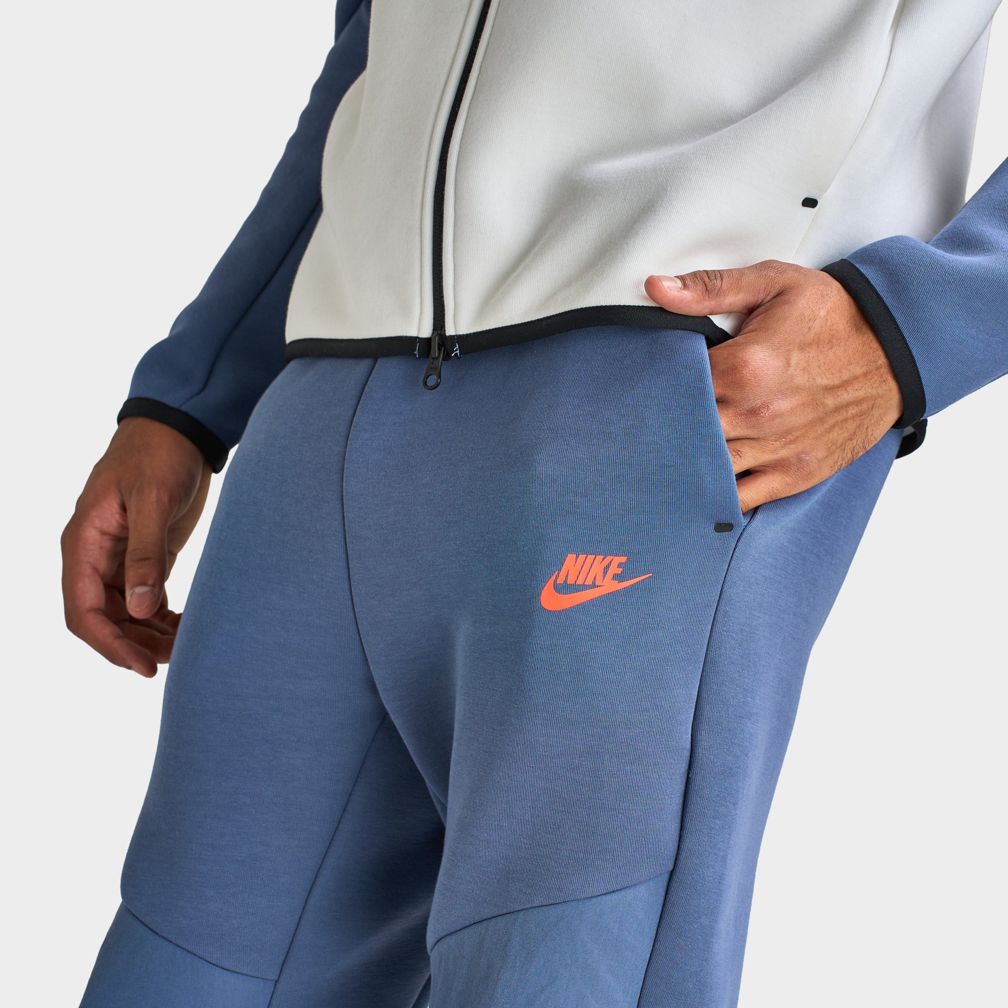 Nike Tech Fleece Joggers Diffused Blue / Bright Crimson – JD Sports