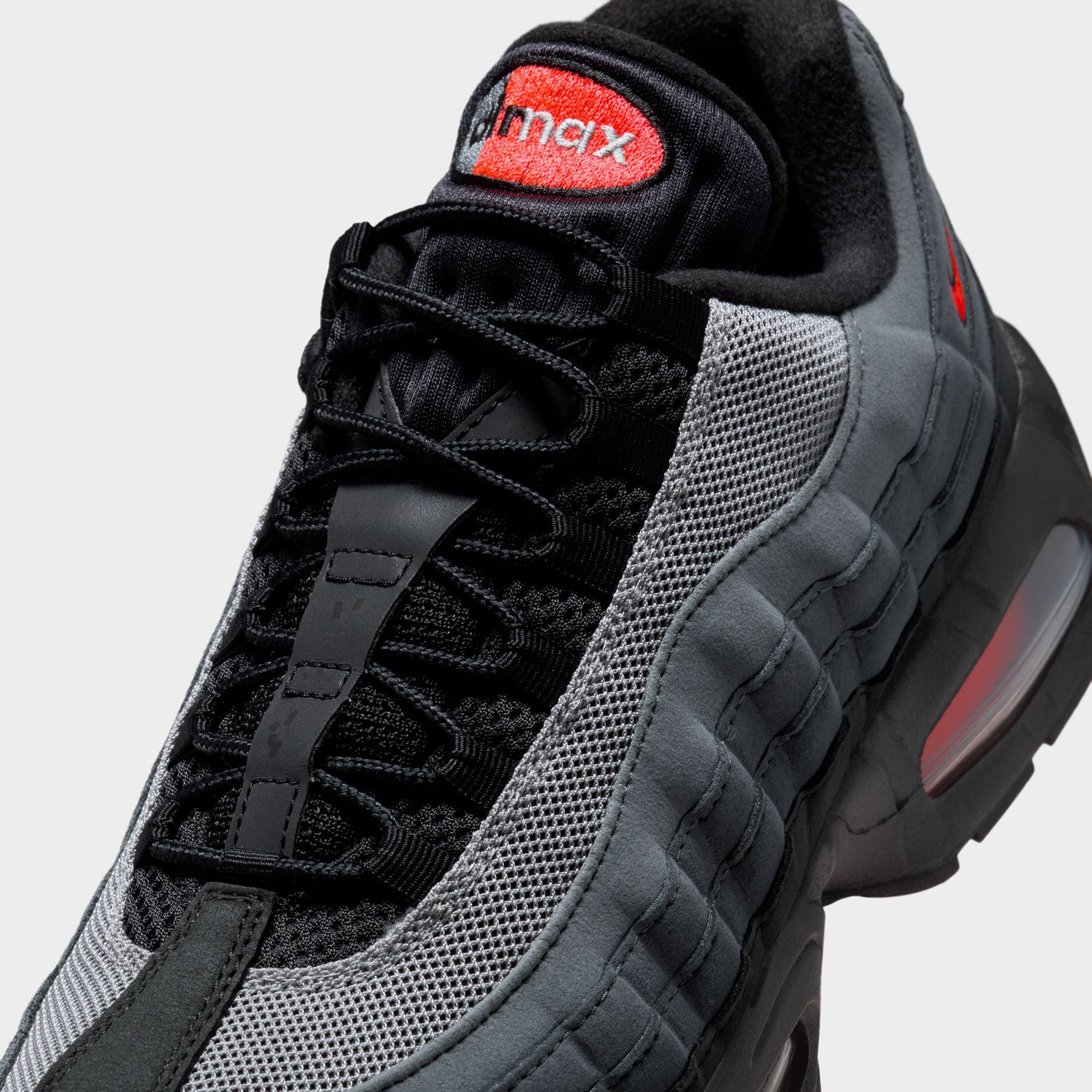 Nike Air Max 95 グレー/ブラック/レッド 19_78331478_1_1.jpg