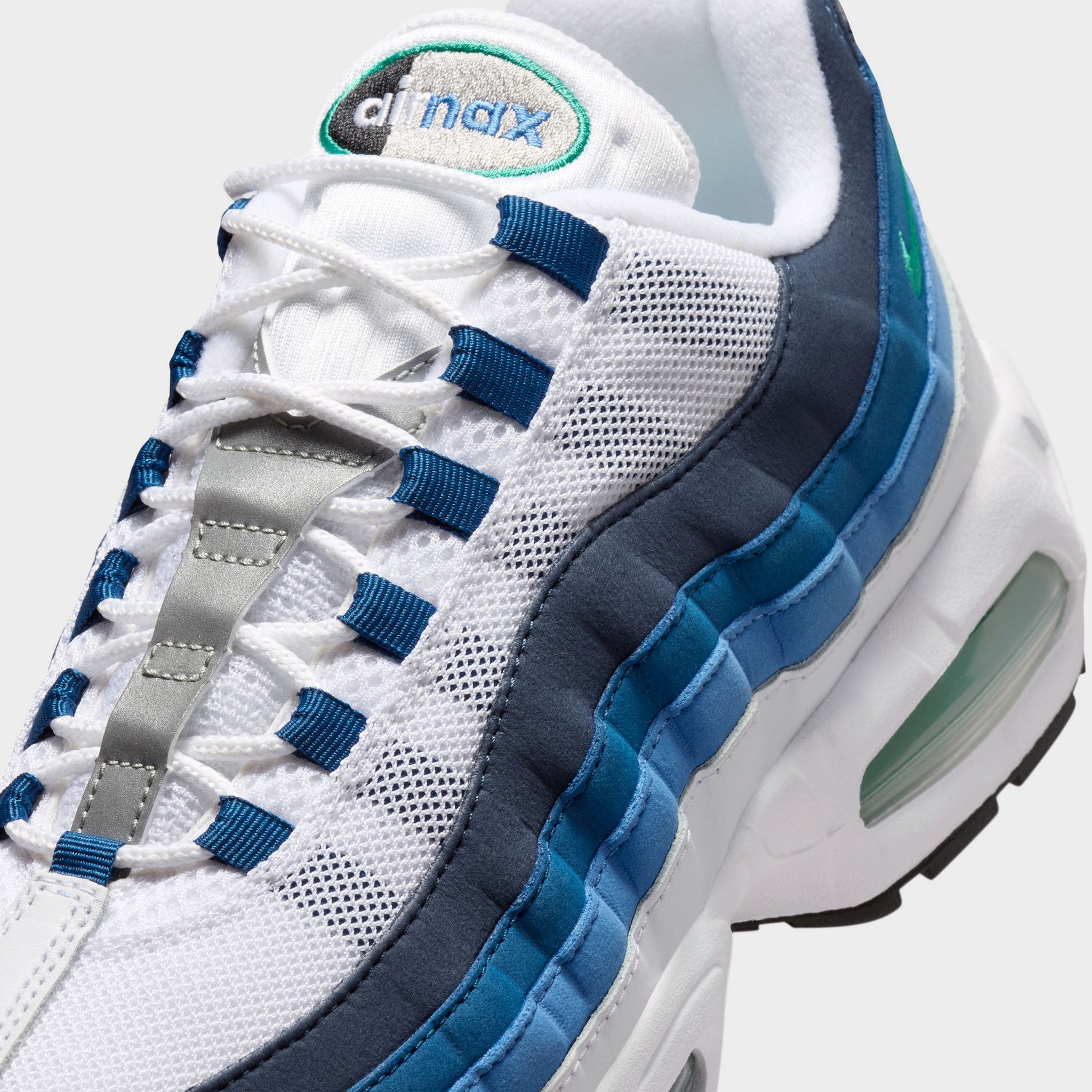 Nike Air Max 95 OG White / Emerald Green - Lake Blue – JD Sports