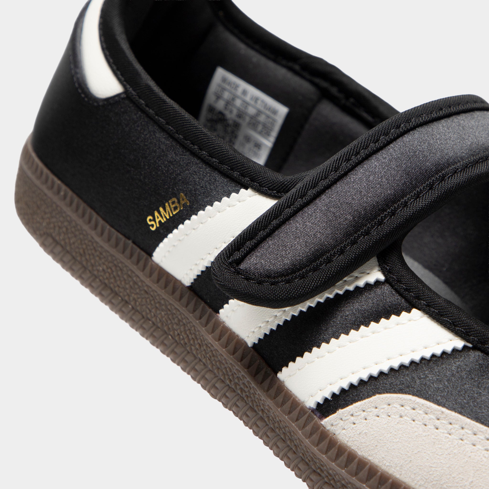 adidas Women's Samba Jane Black / Off White - Gold Metallic – JD