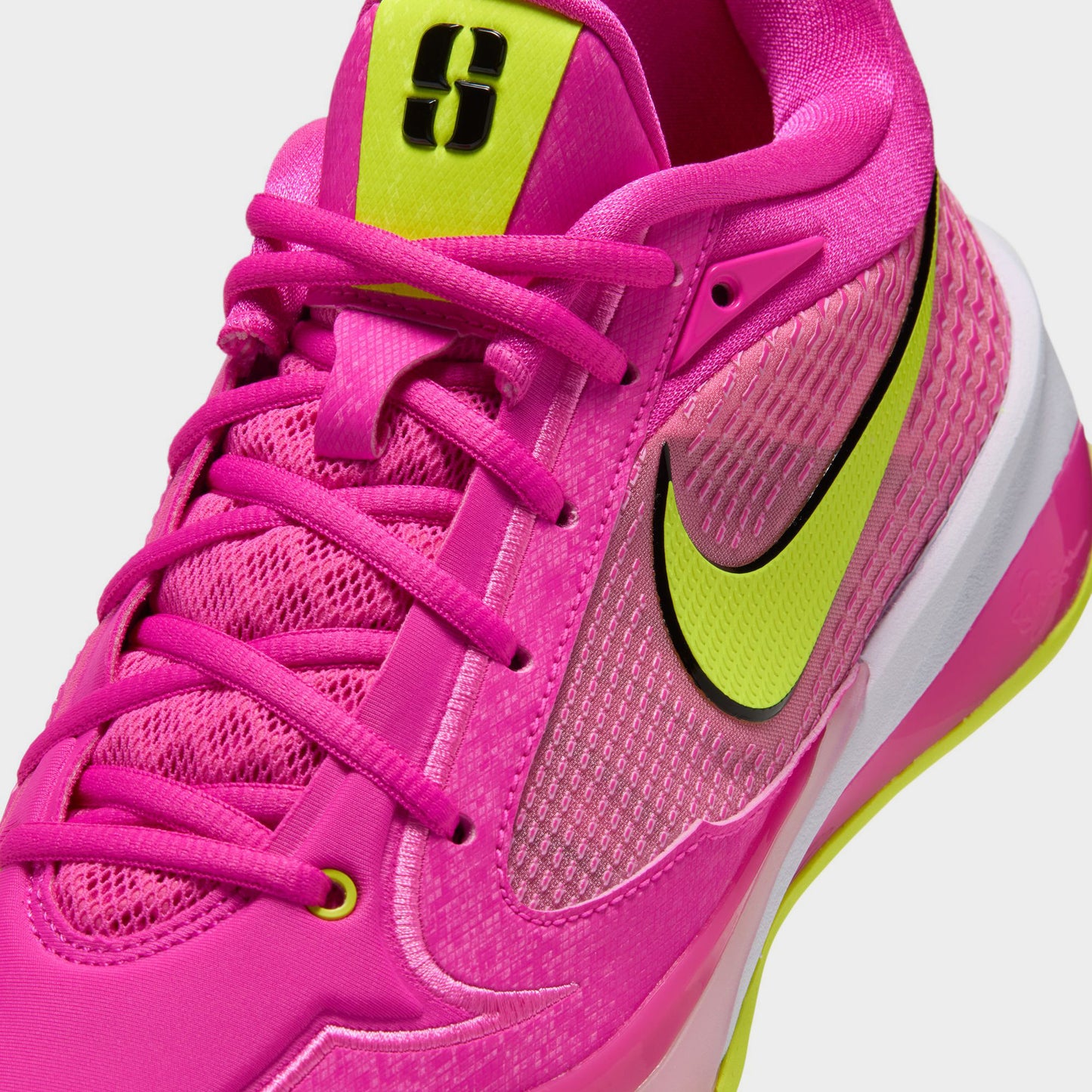 Nike Sabrina 4 Desert Rose / Citron Venenum - Rose Rise