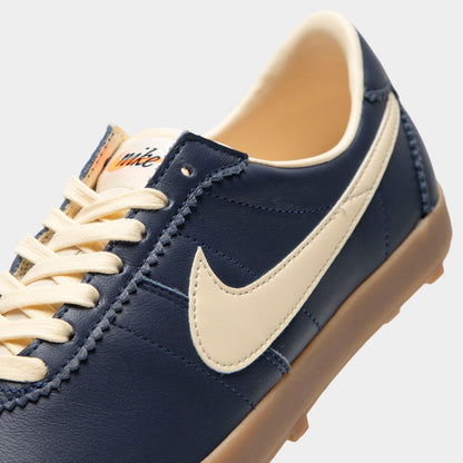 Nike Astrograbber pour femme Bleu marine minuit / Mousseline - Gomme