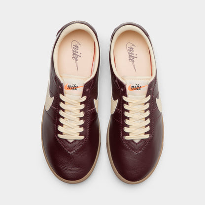 Nike Astrograbber pour femme Rouge bordeaux / Mousseline - Gomme