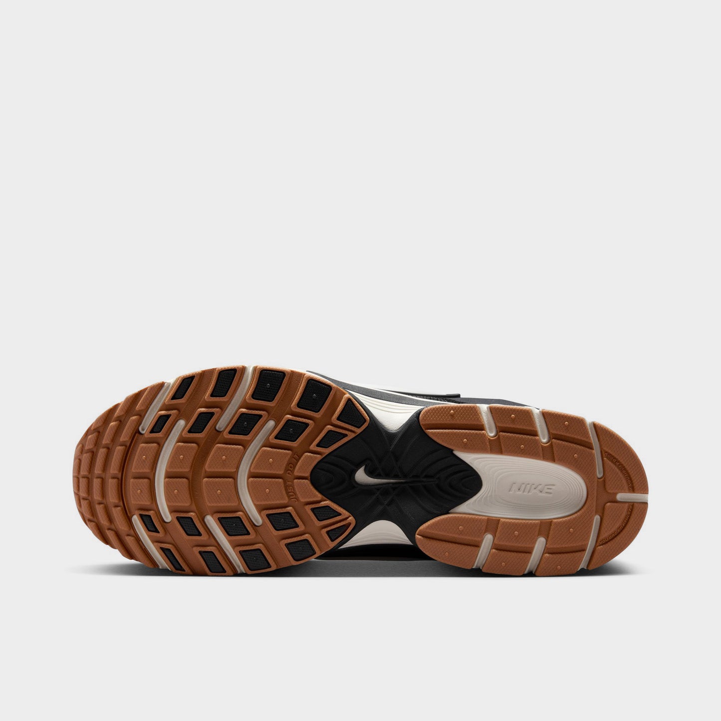 Nike V5 RNR Noir / Phantom - Gomme Brun moyen