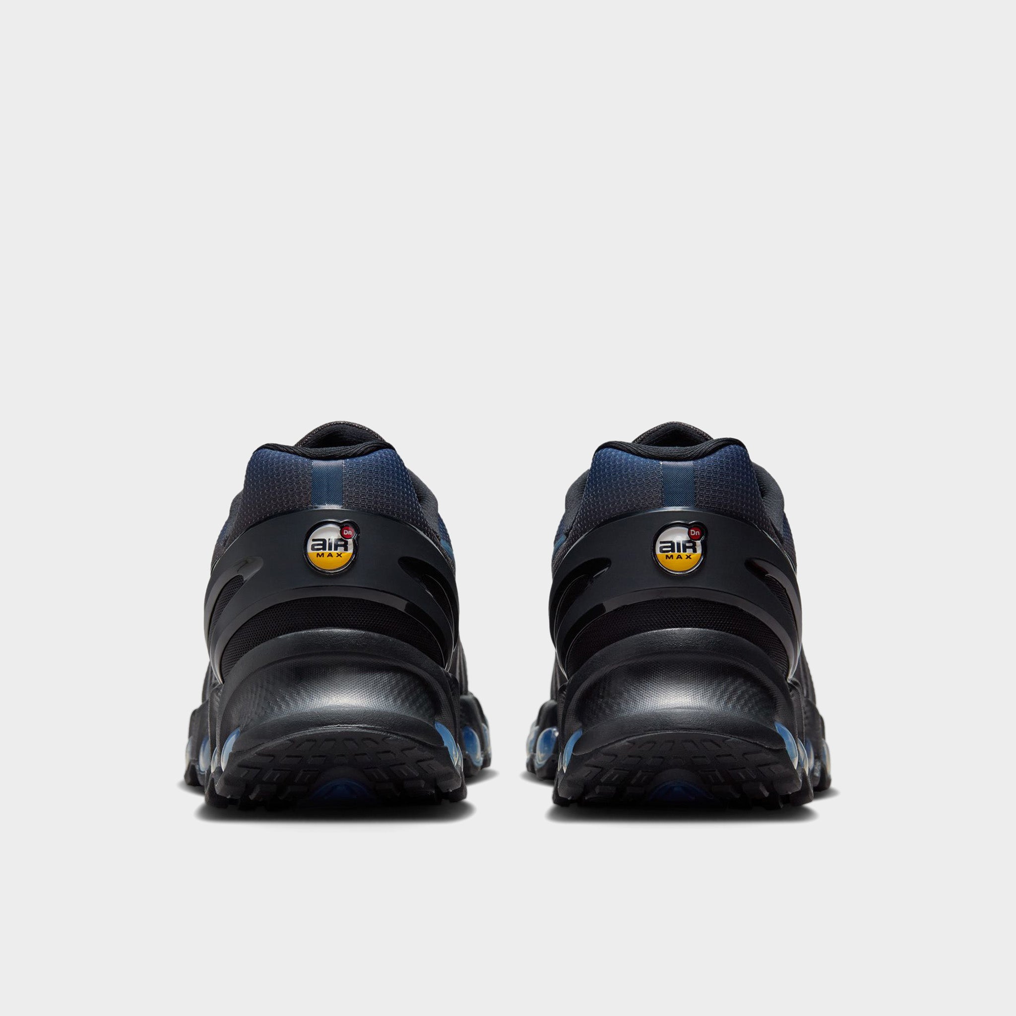 Nike Air Max DN 8 Black / Metallic Silver - Thunder Blue – JD Sports