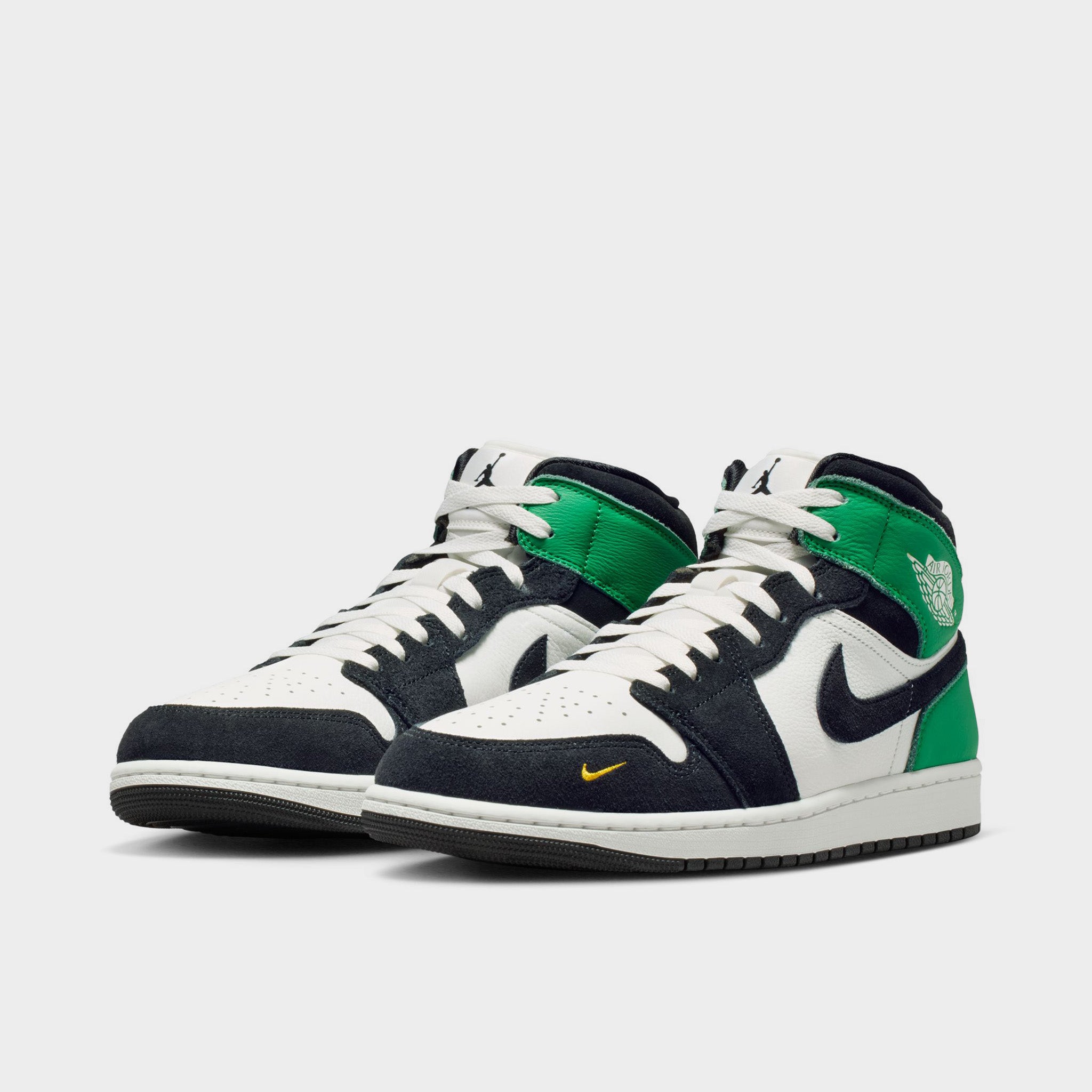 Jordan1 mid スパイク Jordan 1 Mid SE Summit White / Black - Lucky Green – JD Sports