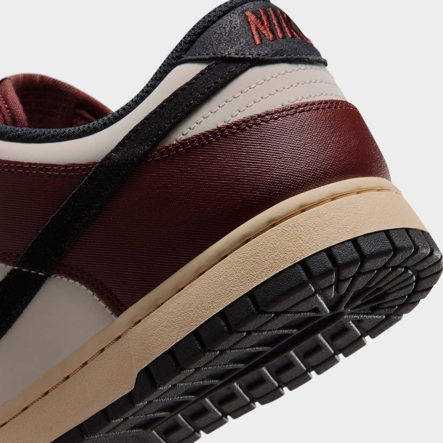 Nike Dunk Low Retro Bronze Eclipse / Black - Pale Ivory