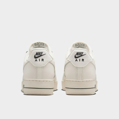 Nike Air Force 1 Off-White / Black