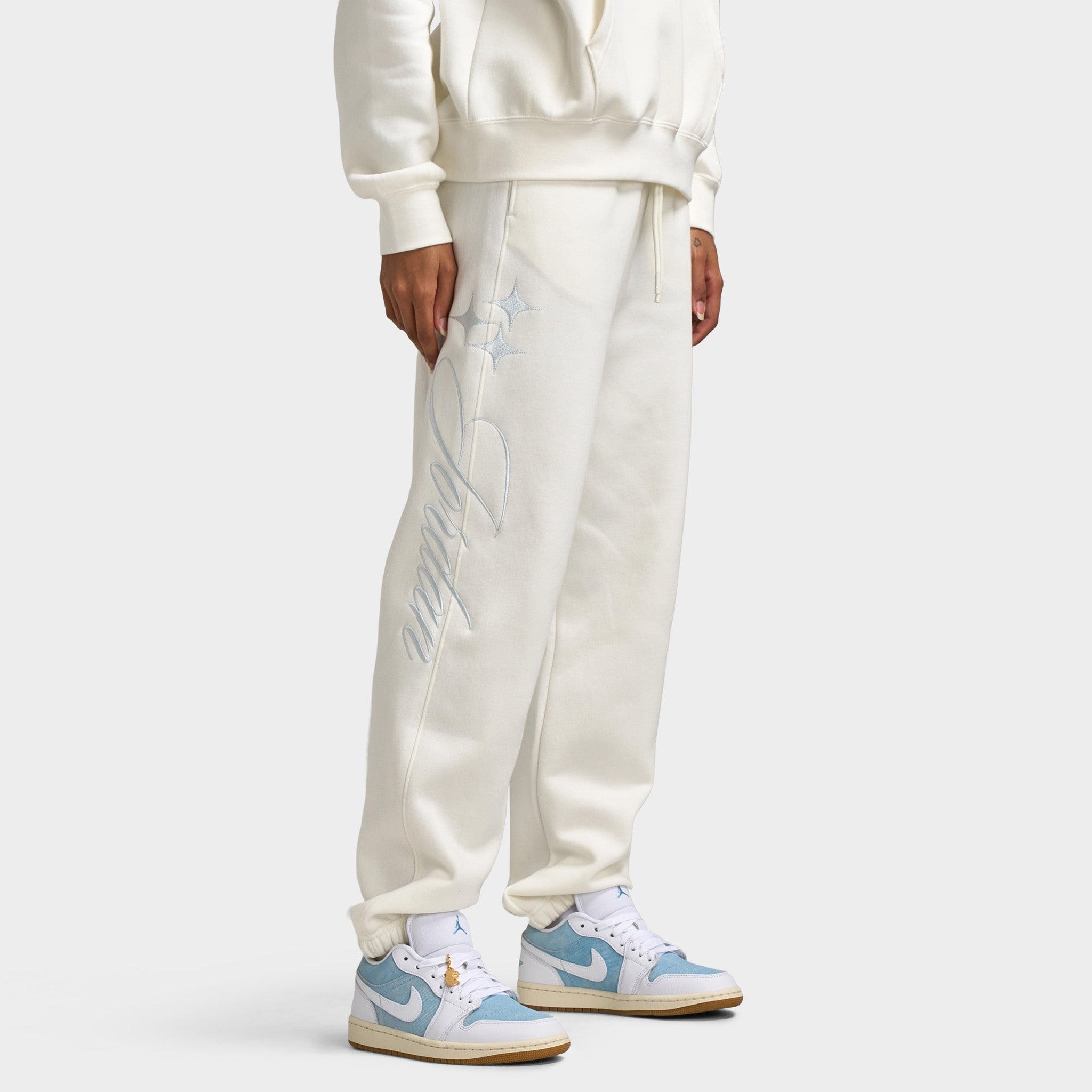 Jordan Women's Brooklyn Fleece Pants / Sail – JD Sports