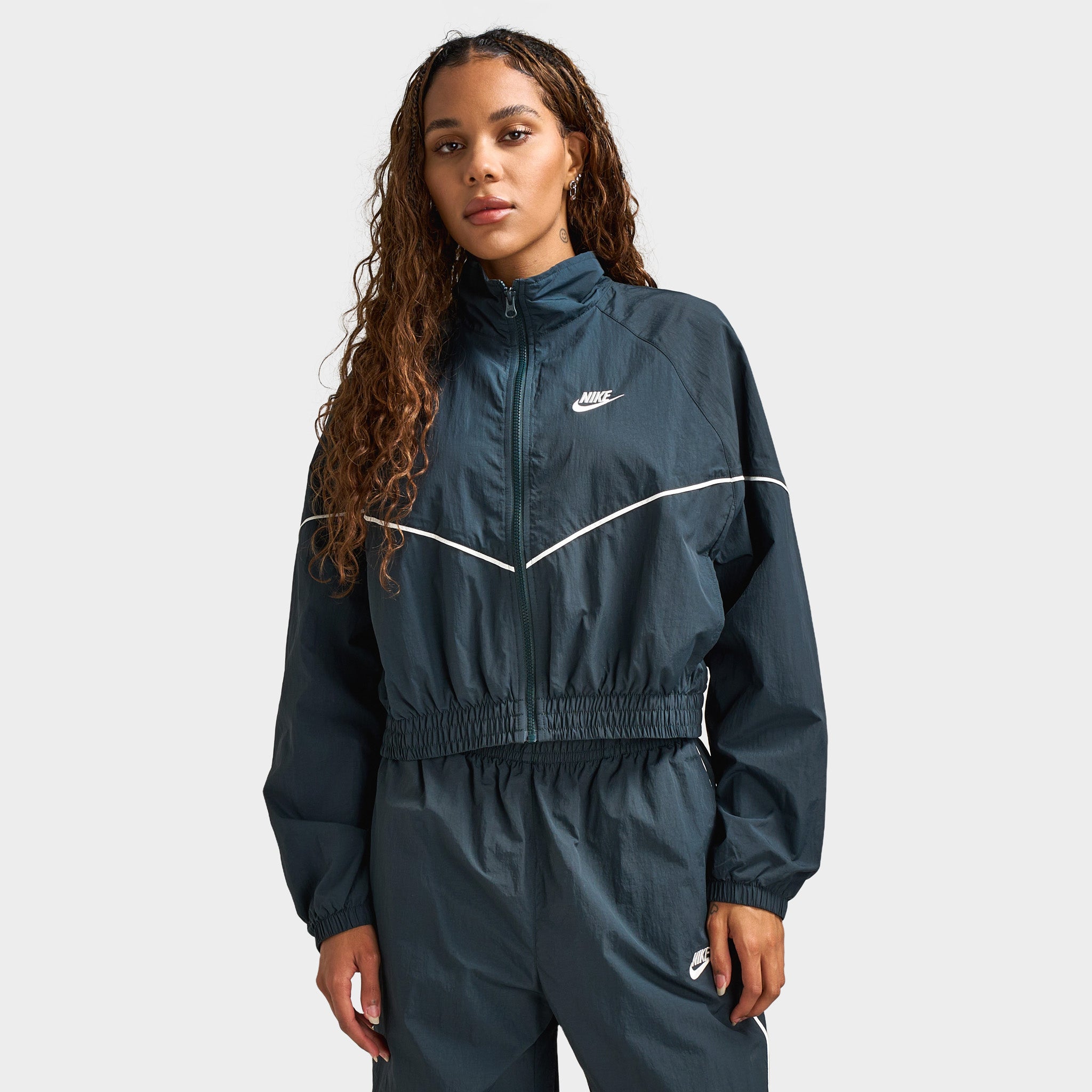 nike sportswear women's heritage woven jacket