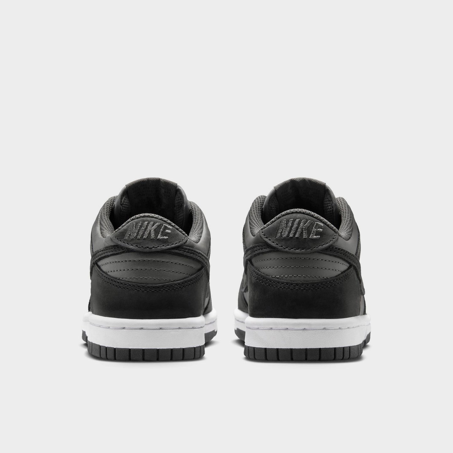Nike Dunk Low SE GS Cendre Médium / Noir-Blanc