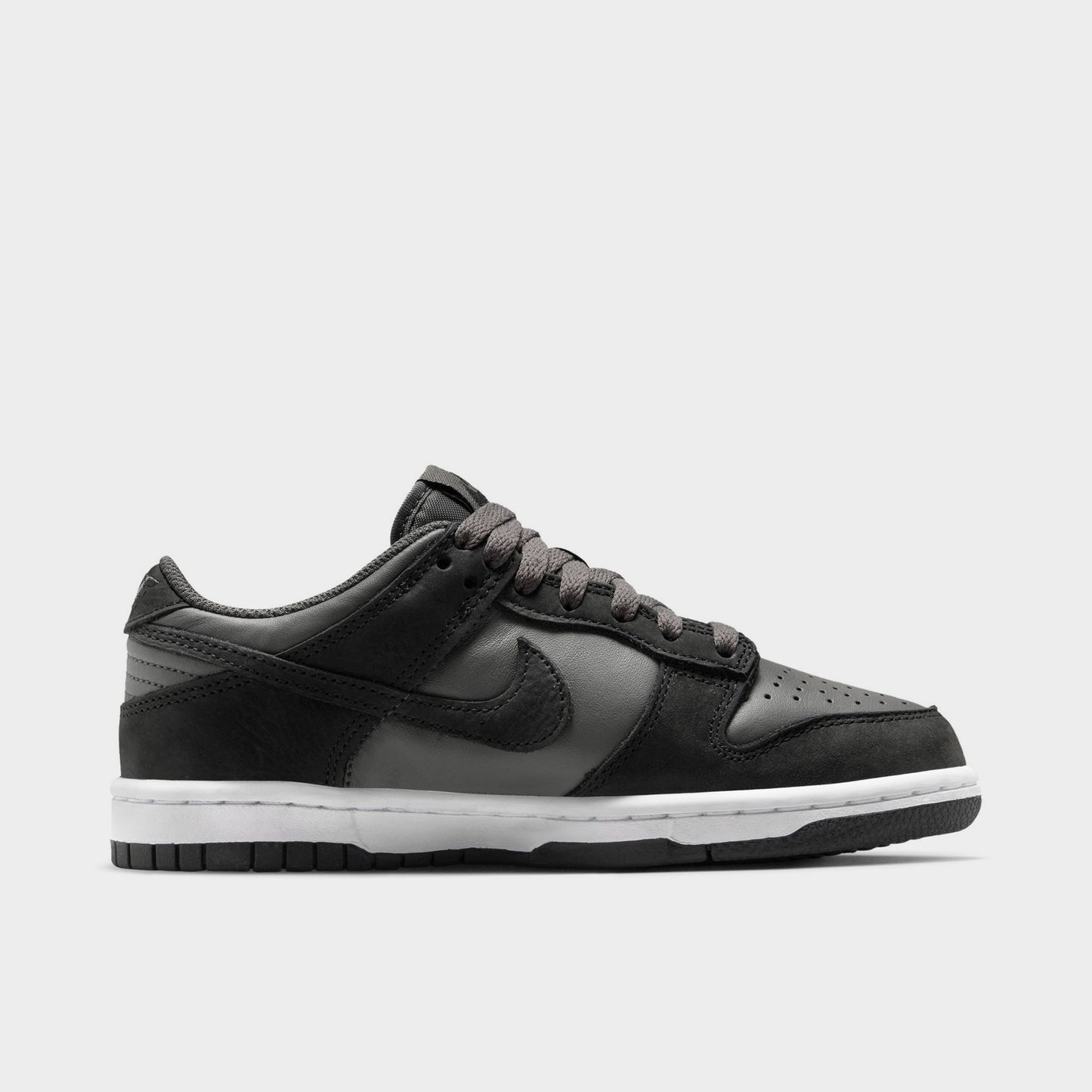 Nike Dunk Low SE GS Cendre Médium / Noir-Blanc