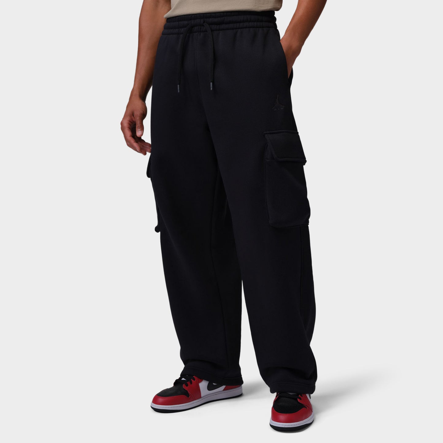 Jordan Brooklyn Oversized Fleece Cargo Pants / Black