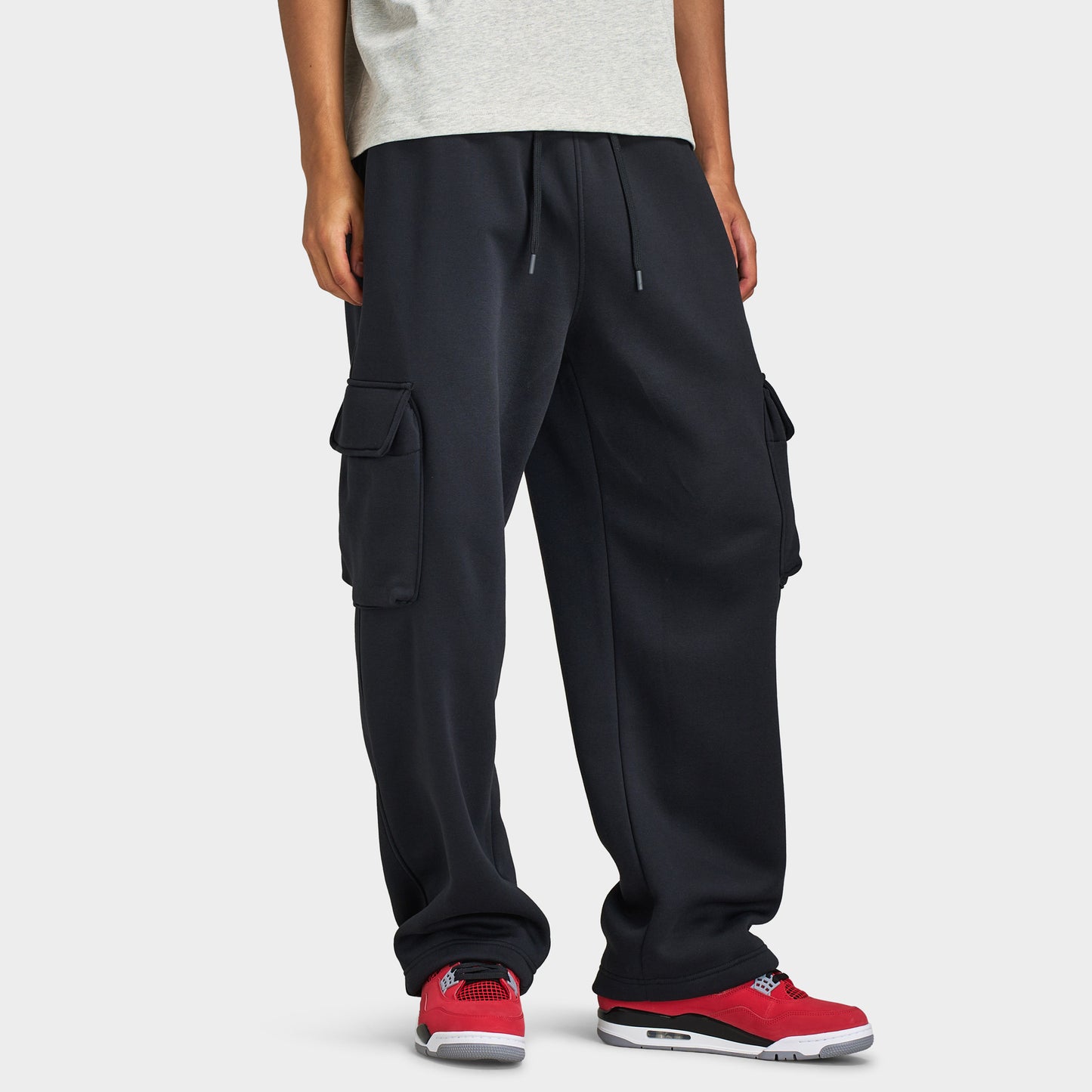 Jordan Brooklyn Oversized Fleece Cargo Pants / Black
