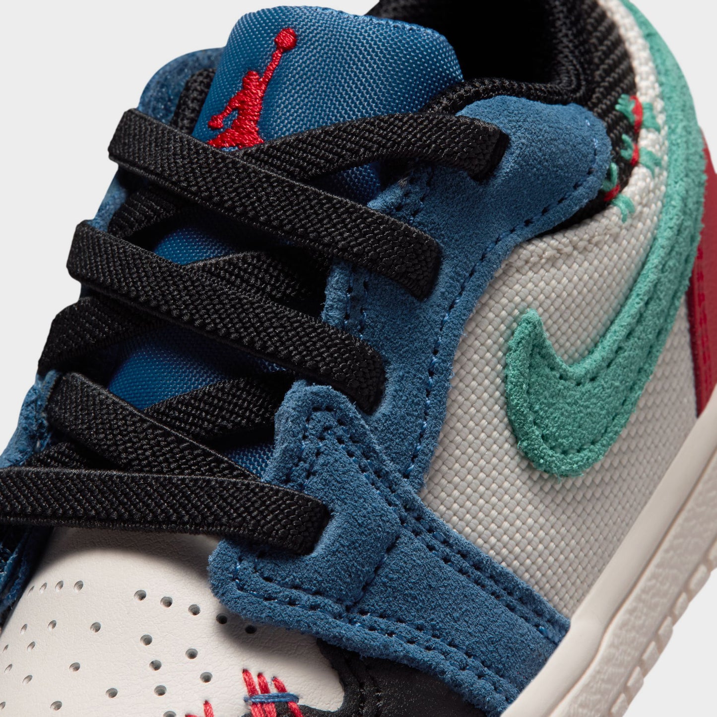 Jordan 1 Low SE TD True Blue / Black - University Red