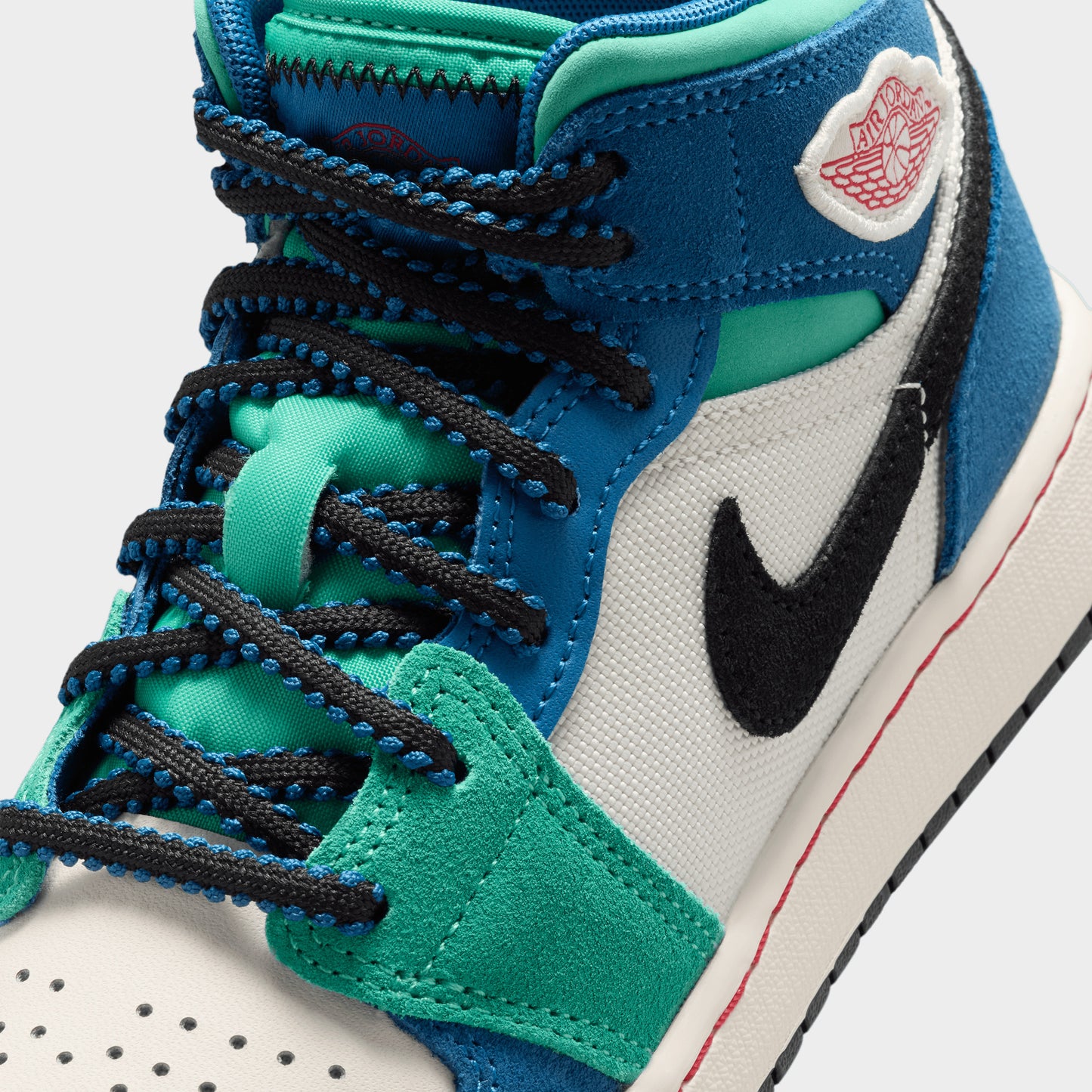 Jordan 1 Mid SE GS Chalk / University Red - True Blue