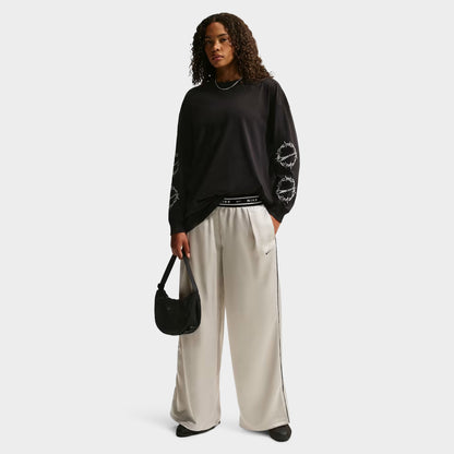 Nike Sportswear Sweatshirt / Black