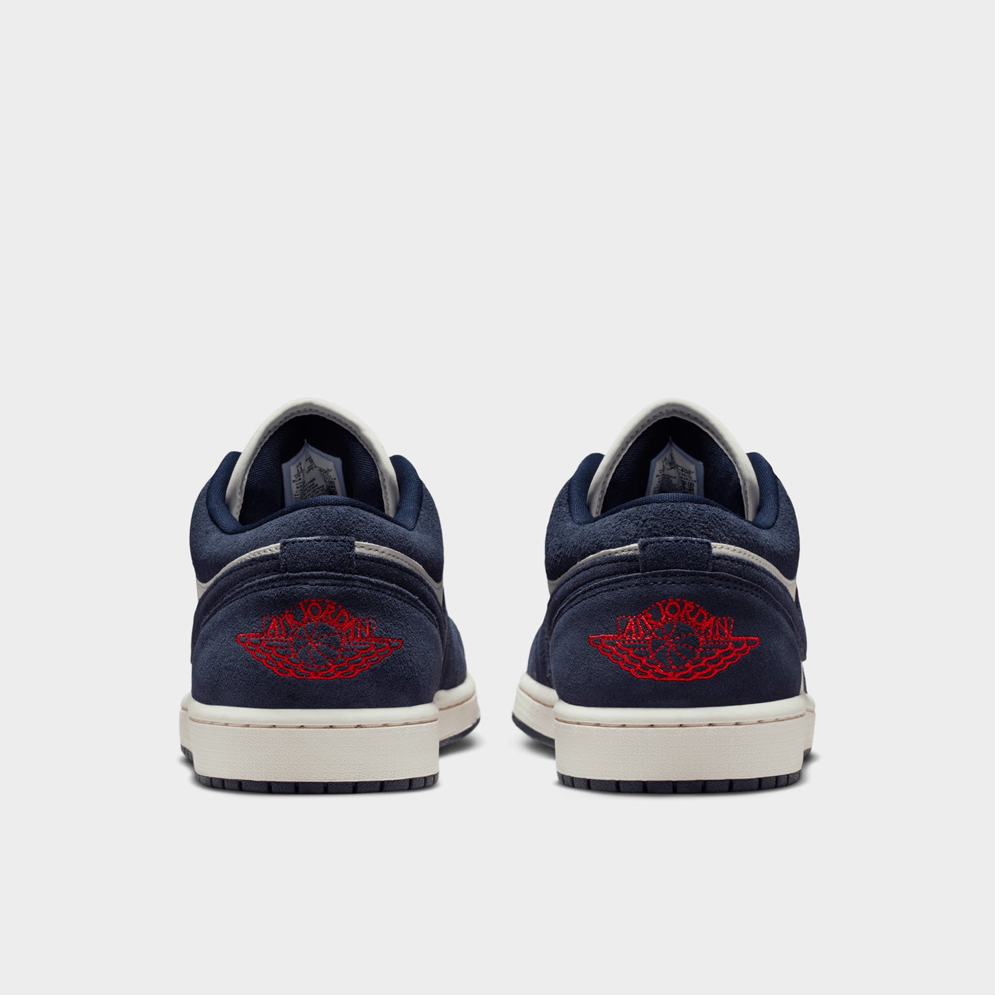 Jordan 1 Low Obsidian / University Gold