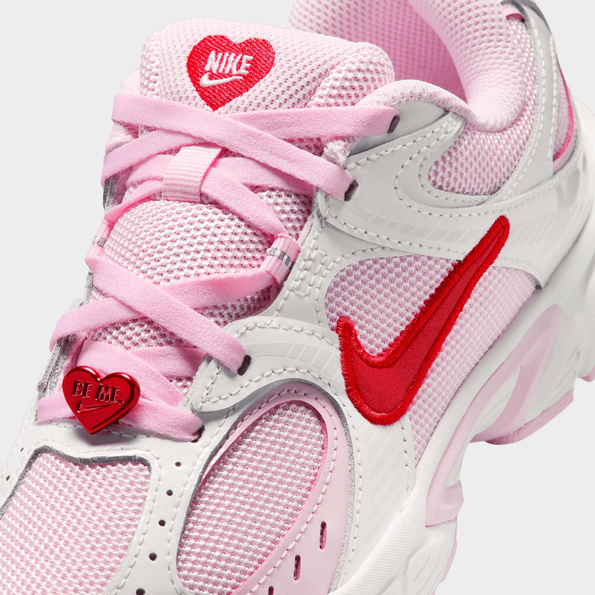 Nike V5 RNR Summit White / Light Crimson - Pink Foam – JD Sports