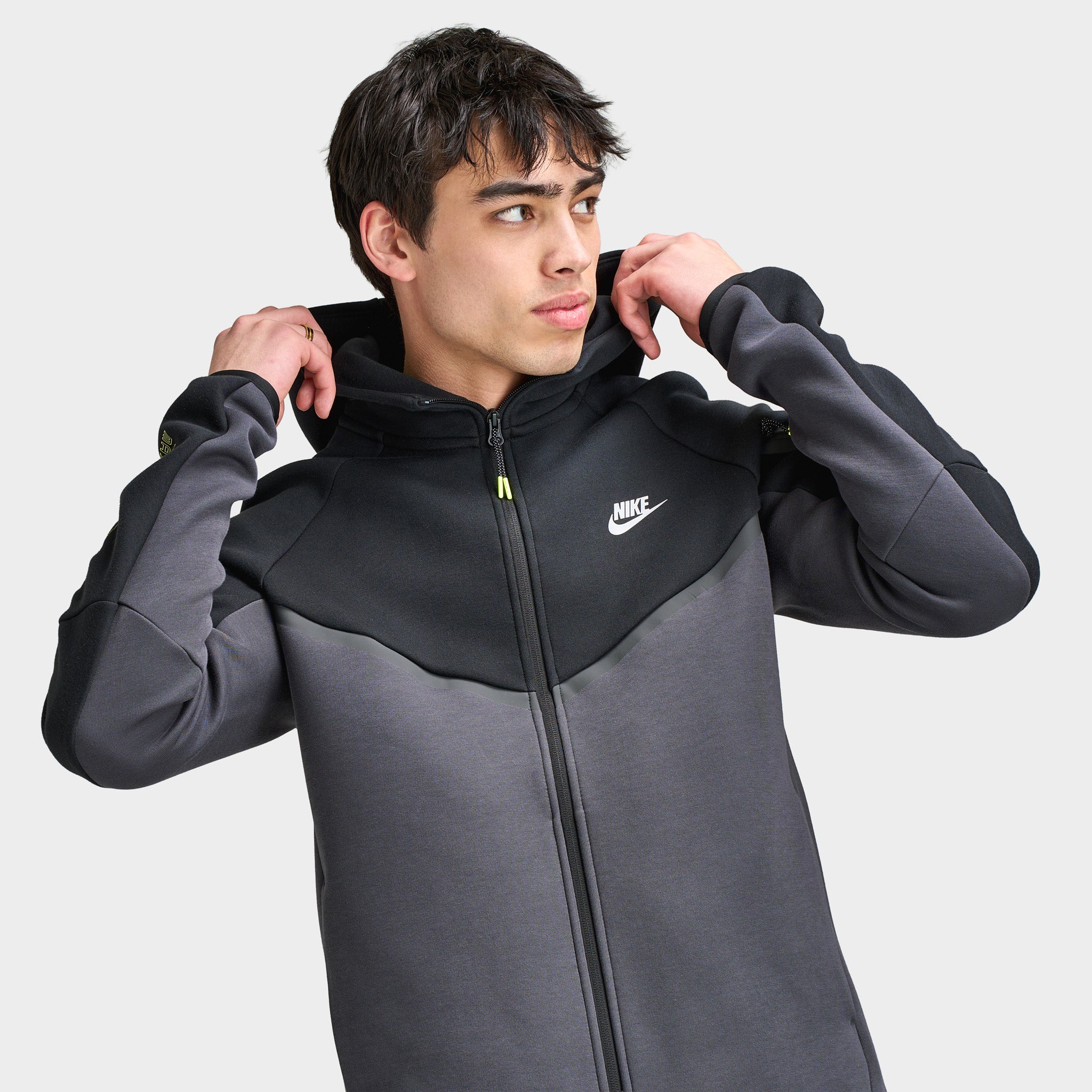 Nike Sportswear Tech Fleece Hoodie MAX 95 Black / Smoke Grey – JD