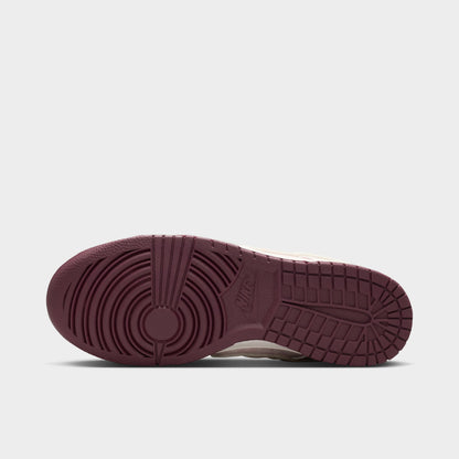 Nike Women's Dunk Low Silt Red / Sail - Light Bone