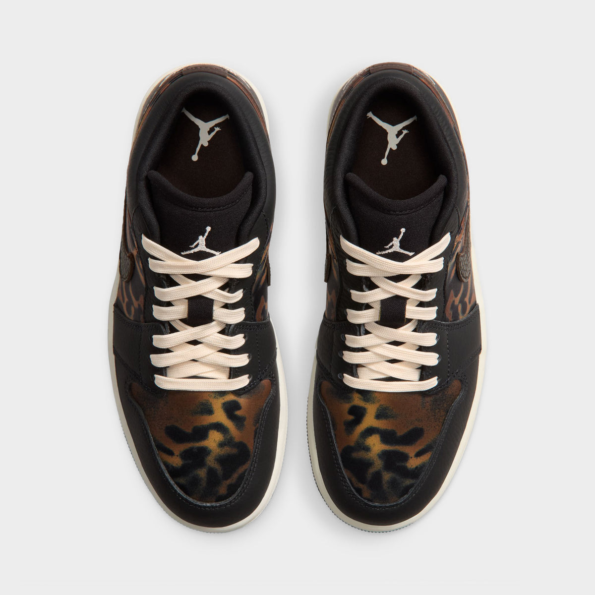 Jordan Femme 1 Low SE Noir / Craie - Brun Velours