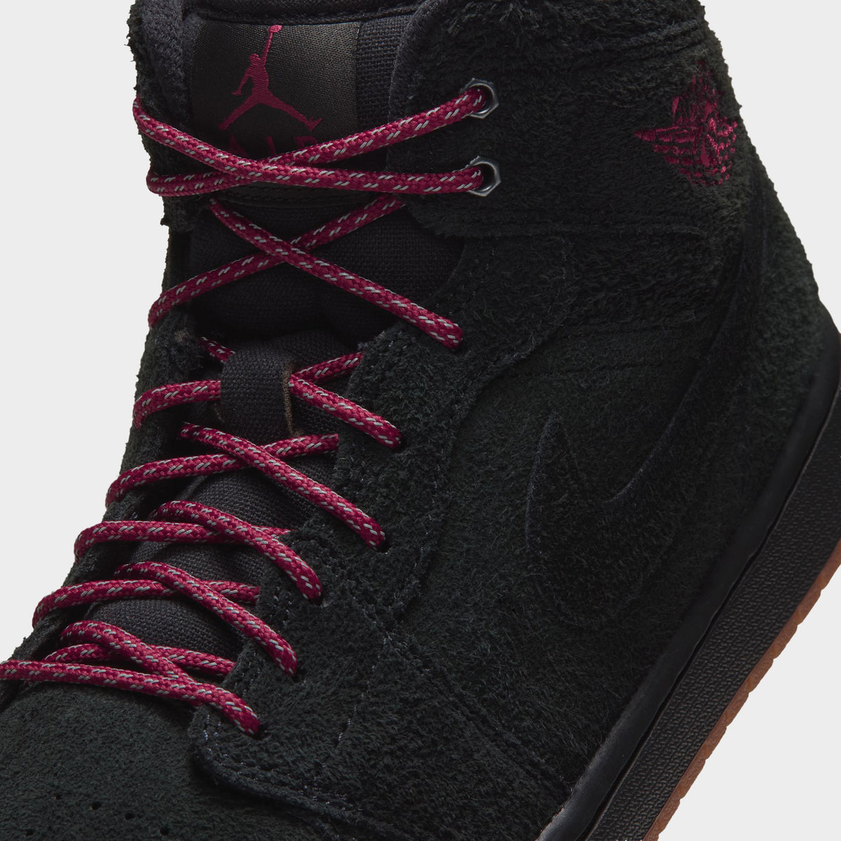 Jordan 1 Mid SE pour hommes Noir / Rouge Équipe-Gomme Brun Moyen