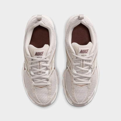 Nike Air Max Moto GS Crème / Marron Fauna - Voile
