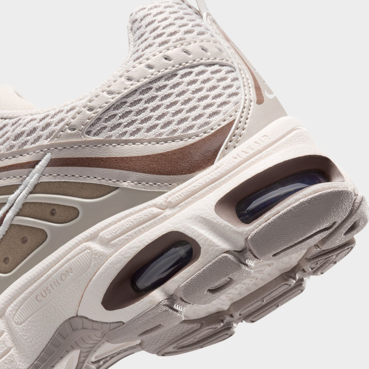 Nike Air Max Moto GS Crème / Marron Fauna - Voile