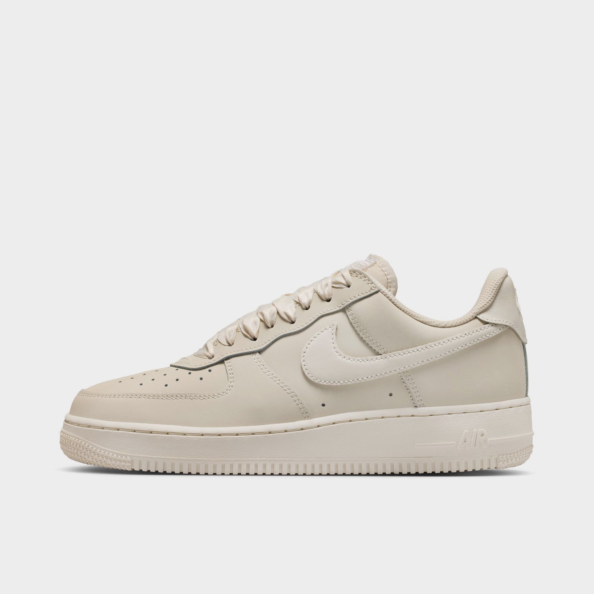 Nike Women's Air Force 1 Retro Oatmeal / Pale Ivory - Oatmeal – JD