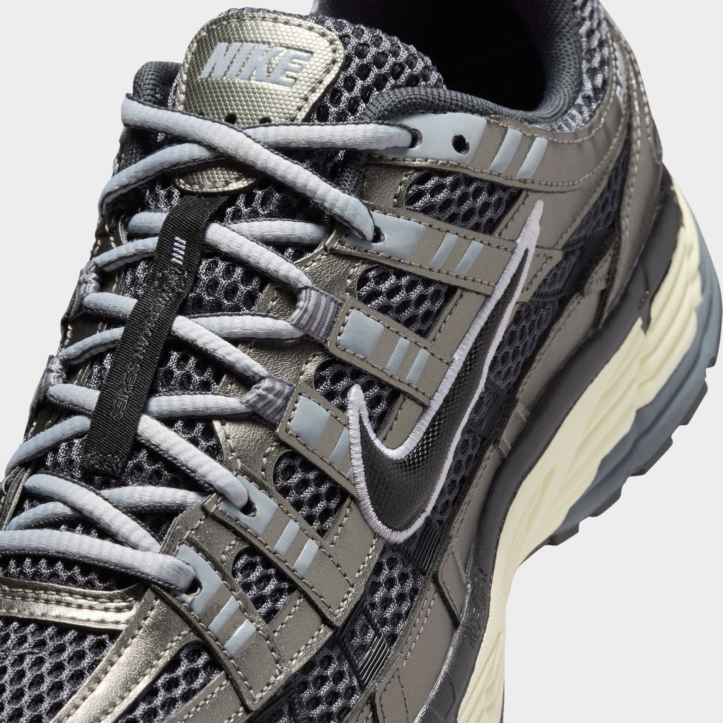 Nike P-6000 SE CM Anthracite / Black - Metallic Pewter