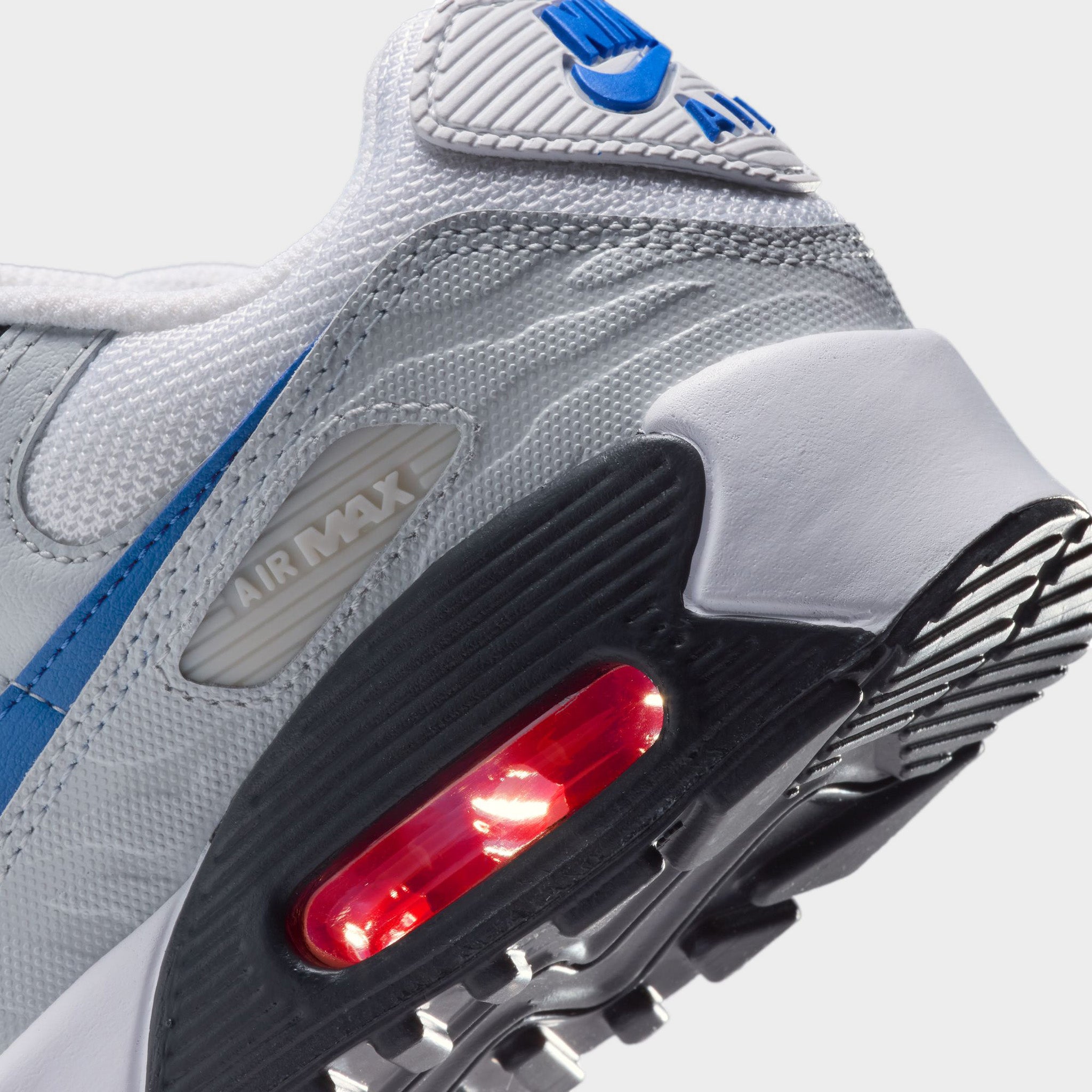 Nike Air Max 90 GS White / Game Royal - Photon Dust – JD Sports