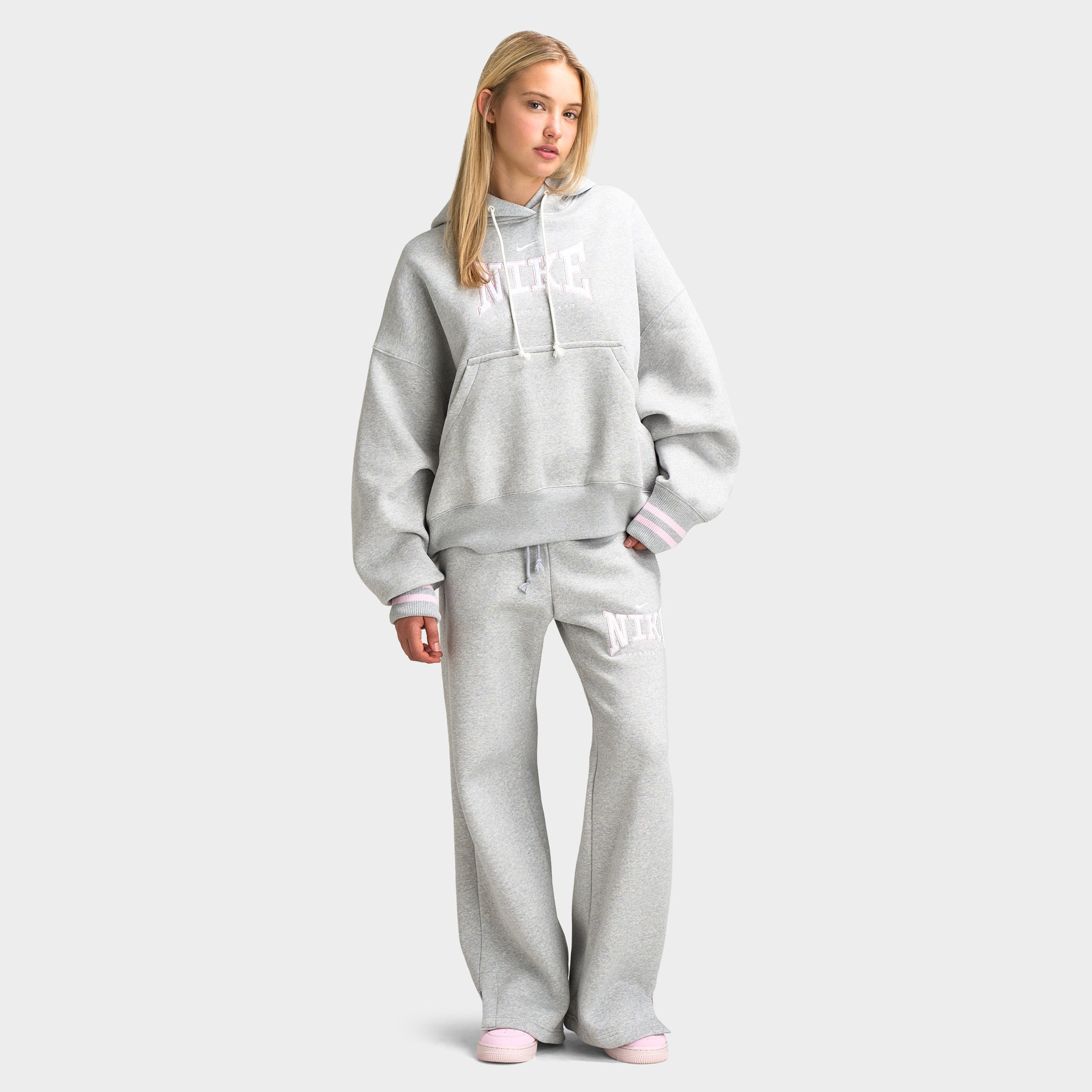 Nike Sportswear Women's Phoenix Fleece Oversized Hoodie GX1 / Pure