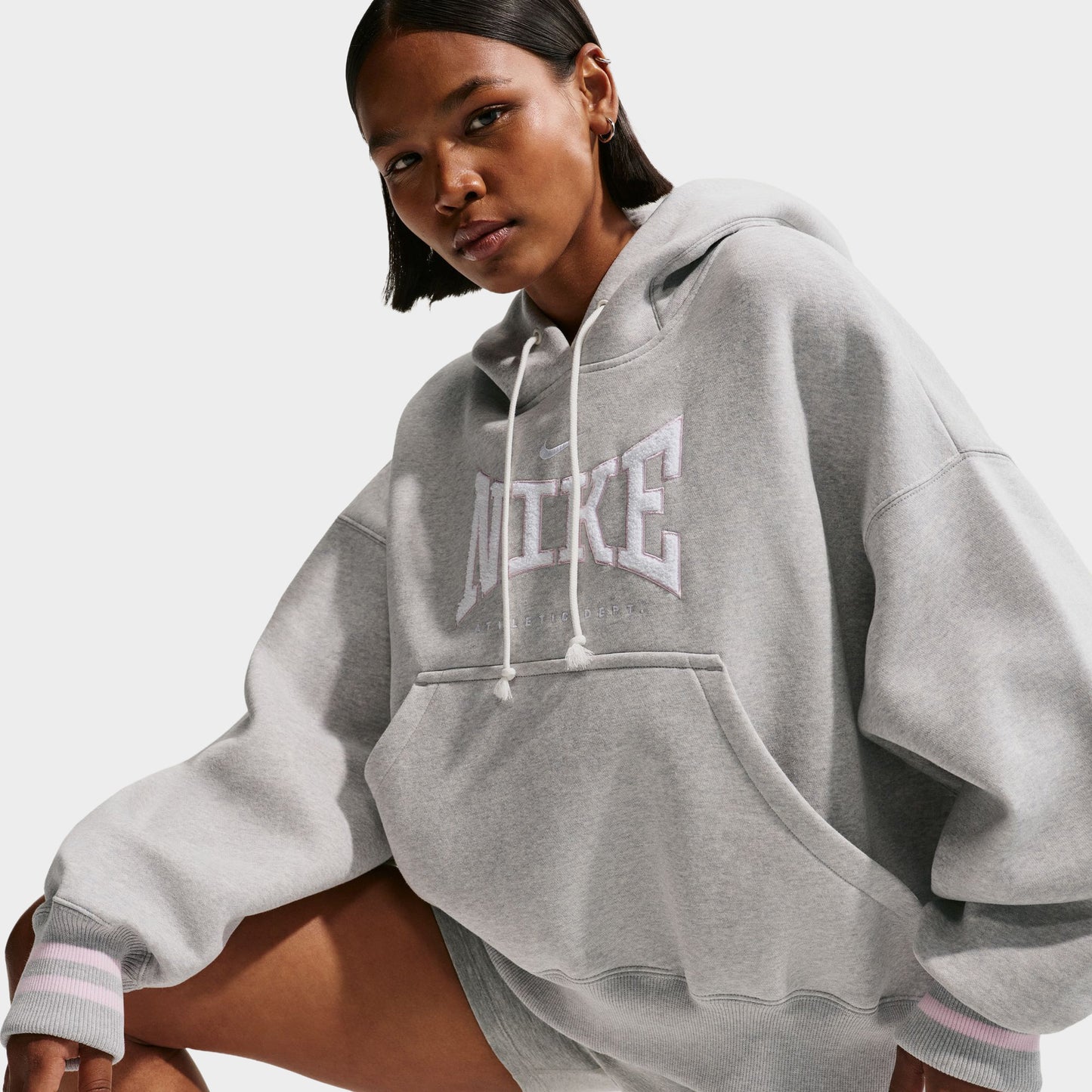 Nike Sportswear Femmes Phoenix Fleece Chandail à capuche surdimensionné  GX1 / Platine pur