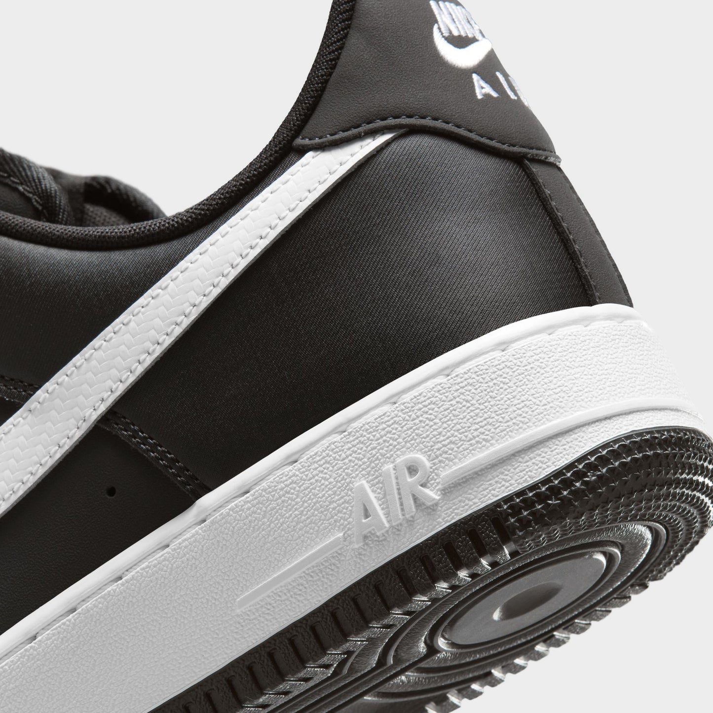 Nike Air Force 1 '07 Black / White - Black