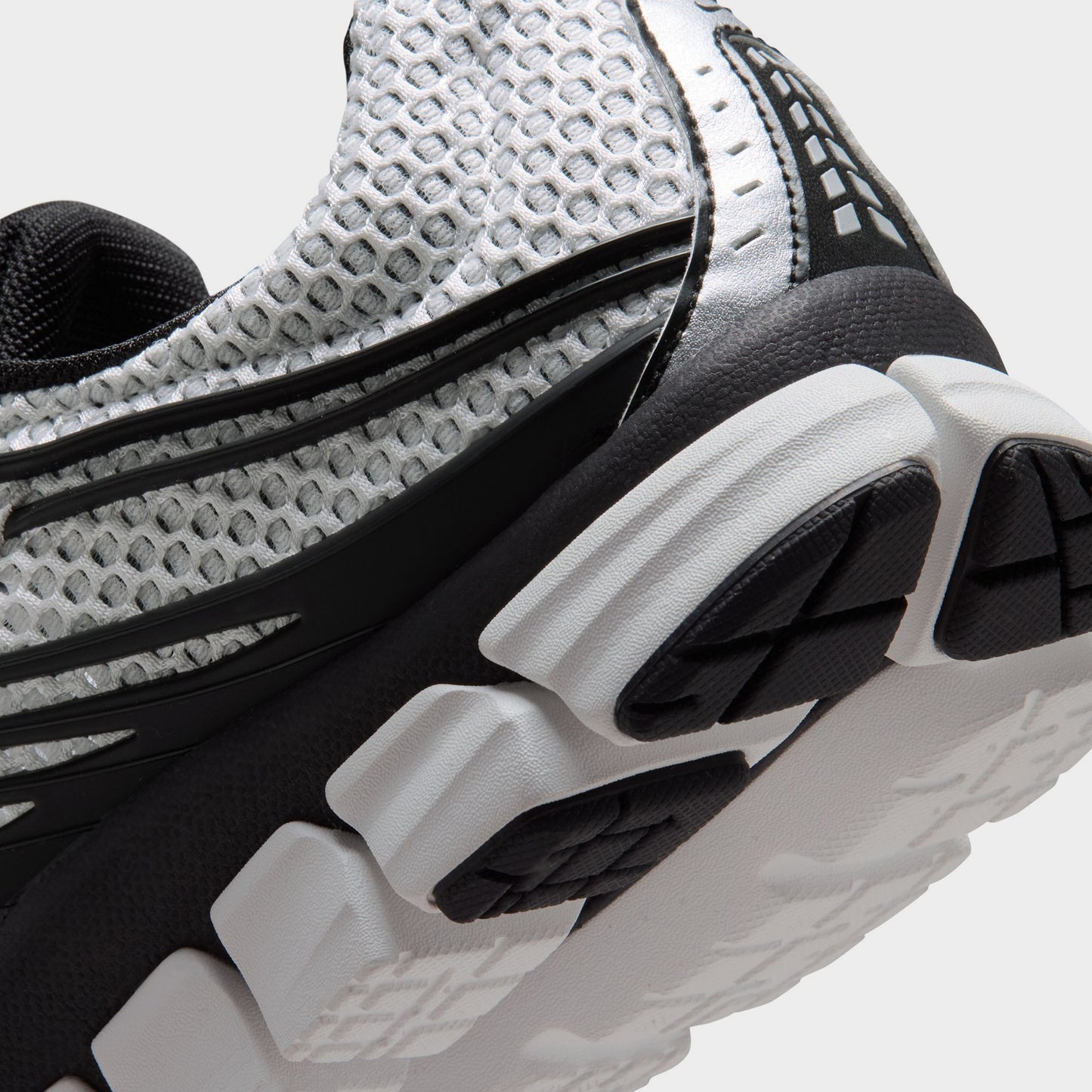 Nike Zoom Skylon 11 Summit White / Metallic Silver