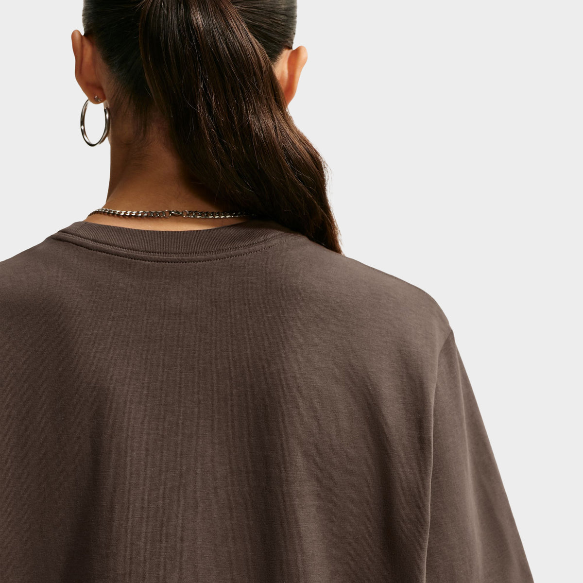 Nike Sportswear Femme Essential T-shirt Manches Courtes Coupe Ample Imprimé Graphique Brun Baroque