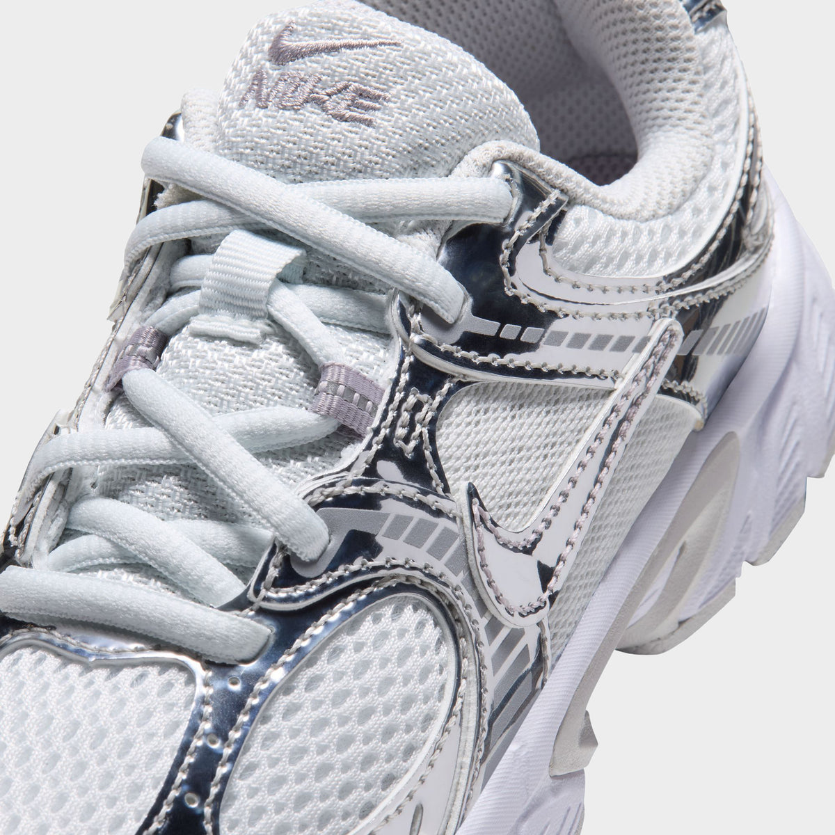 Nike V5 RNR PS Off White / Metallic Silver - Vast Grey