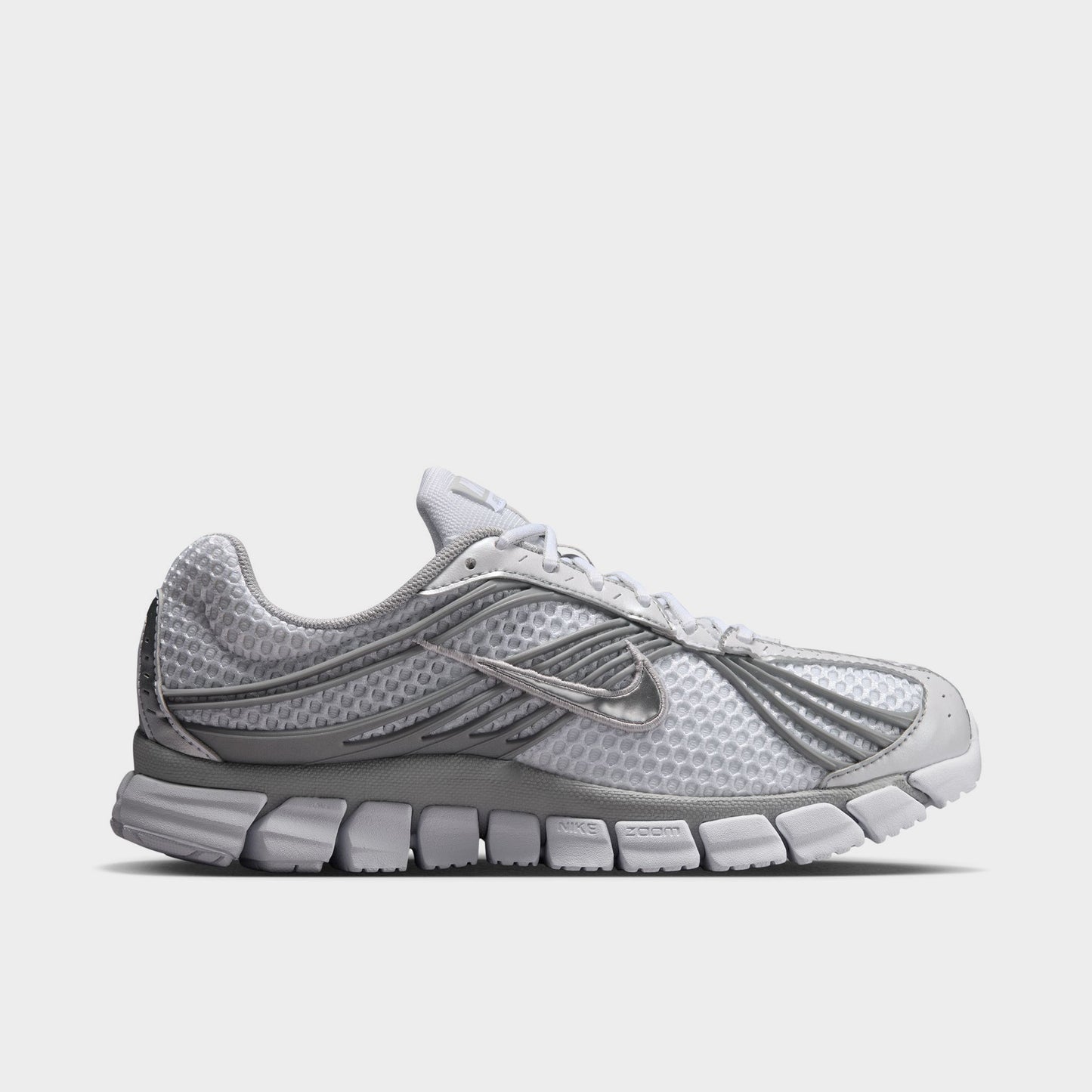 Nike Women's Skylon 11 White / Metallic Silver - Grey Fog