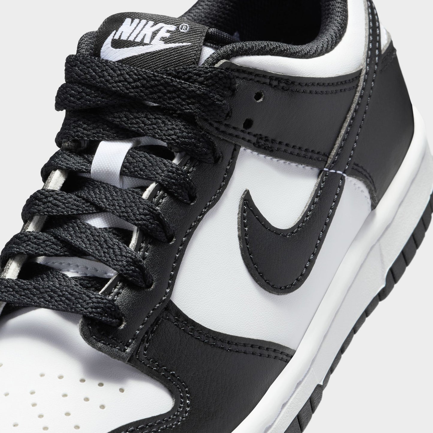 Nike Dunk Low GS White / Black - White