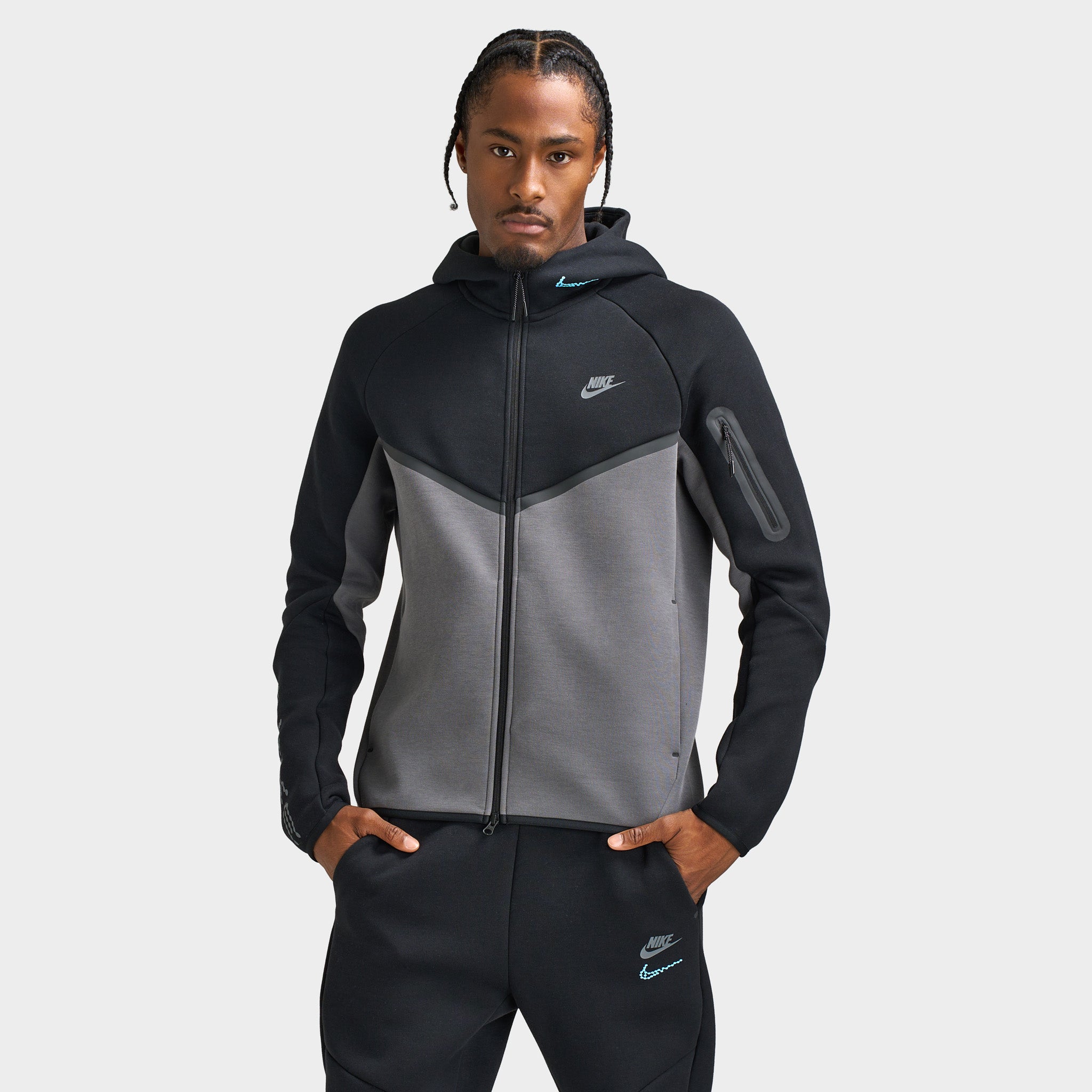 Nike Tech Fleece Hoodie Black / Iron Grey – JD Sports