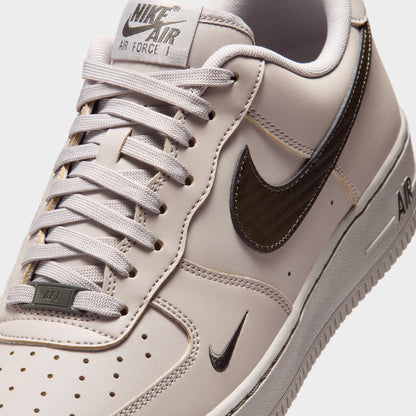 Nike Air Force 1 '07 Gris Universitaire / Imprimé Journal