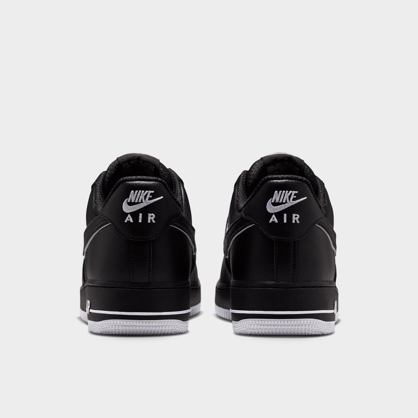 Nike Air Force 1 '07 LV8 Noir / Noir - Blanc