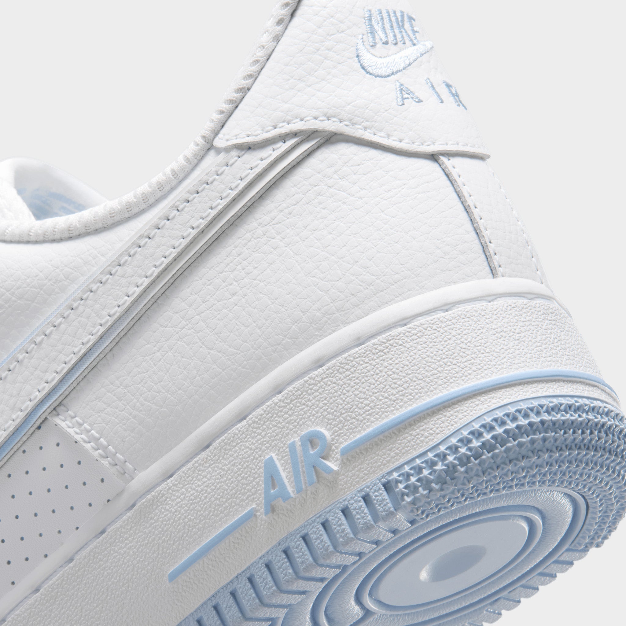 Nike Air Force 1 '07 LV8 White / White - Hydrogen Blue – JD Sports
