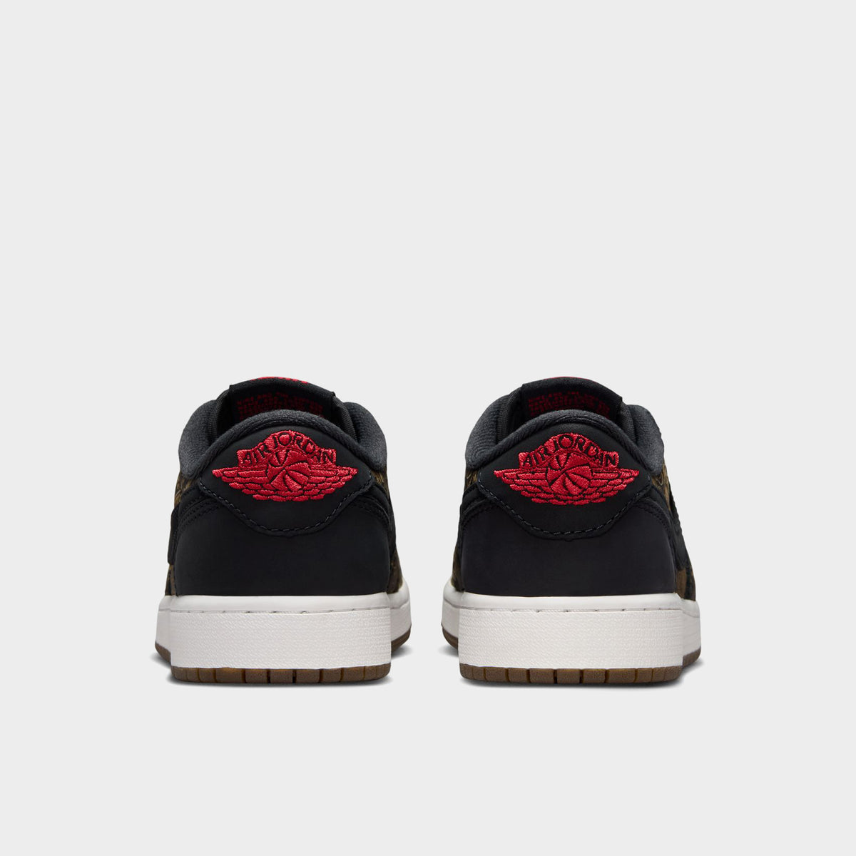Jordan 1 Retro Low GS Black / Varsity Red - Summit White
