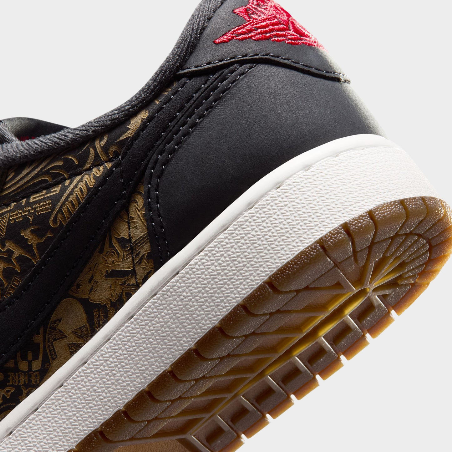 Jordan 1 Retro Low GS Black / Varsity Red - Summit White