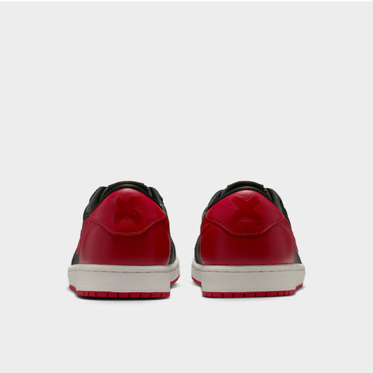 Jordan 1 Rétro Low OG « Banned » Noir / Rouge Universitaire