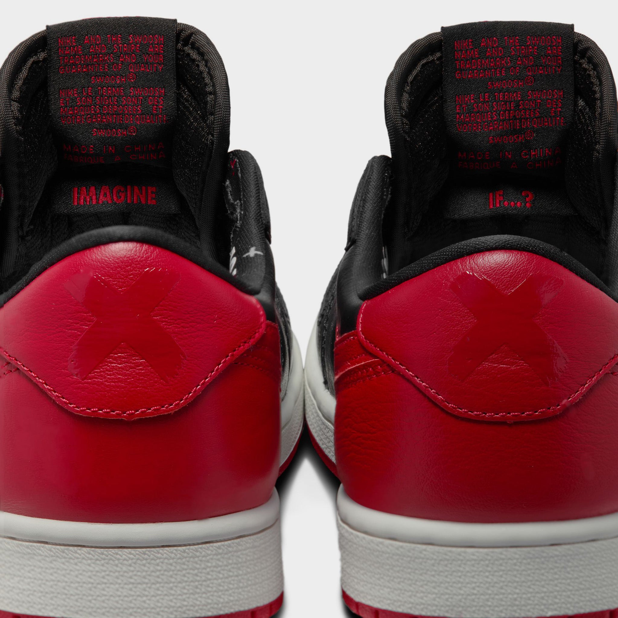 Jordan 1 Retro Low OG Black / Black - Varsity Red – JD Sports