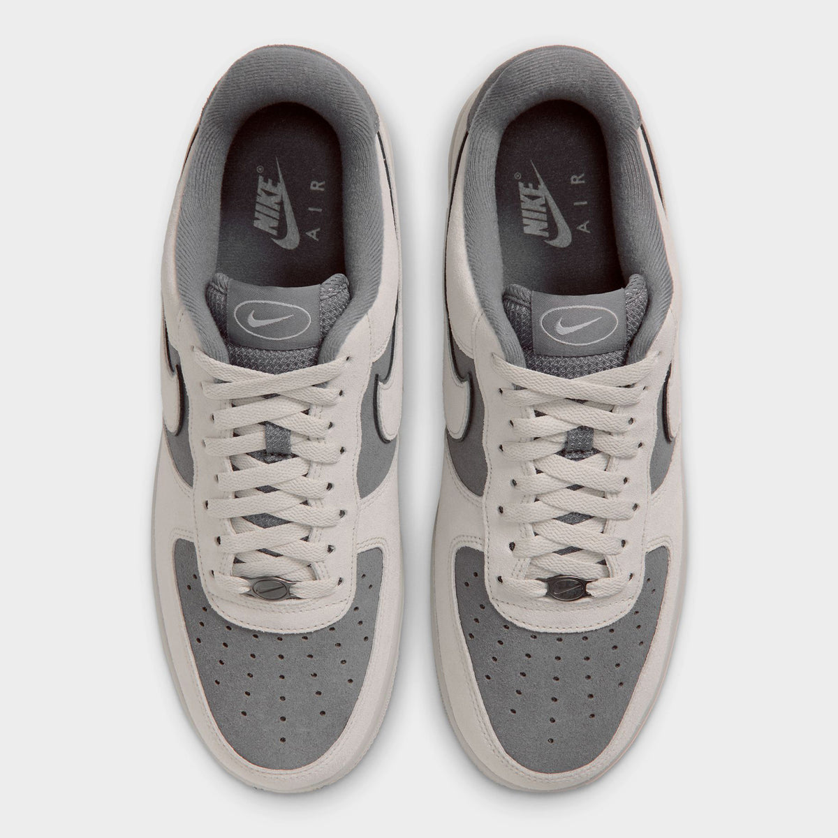 Nike Air Force 1 '07 LV8 Gris Fumée / Os Clair